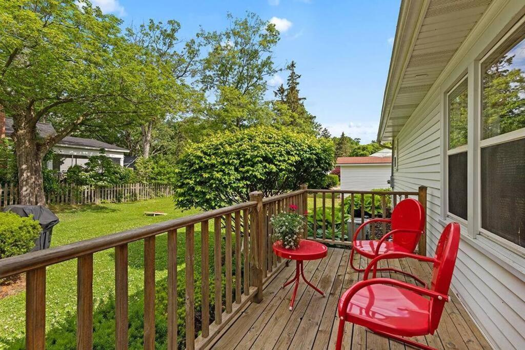 2Min Walk Downtown-Pet Friendly-Offstreet Parking Villa Saugatuck Eksteriør billede
